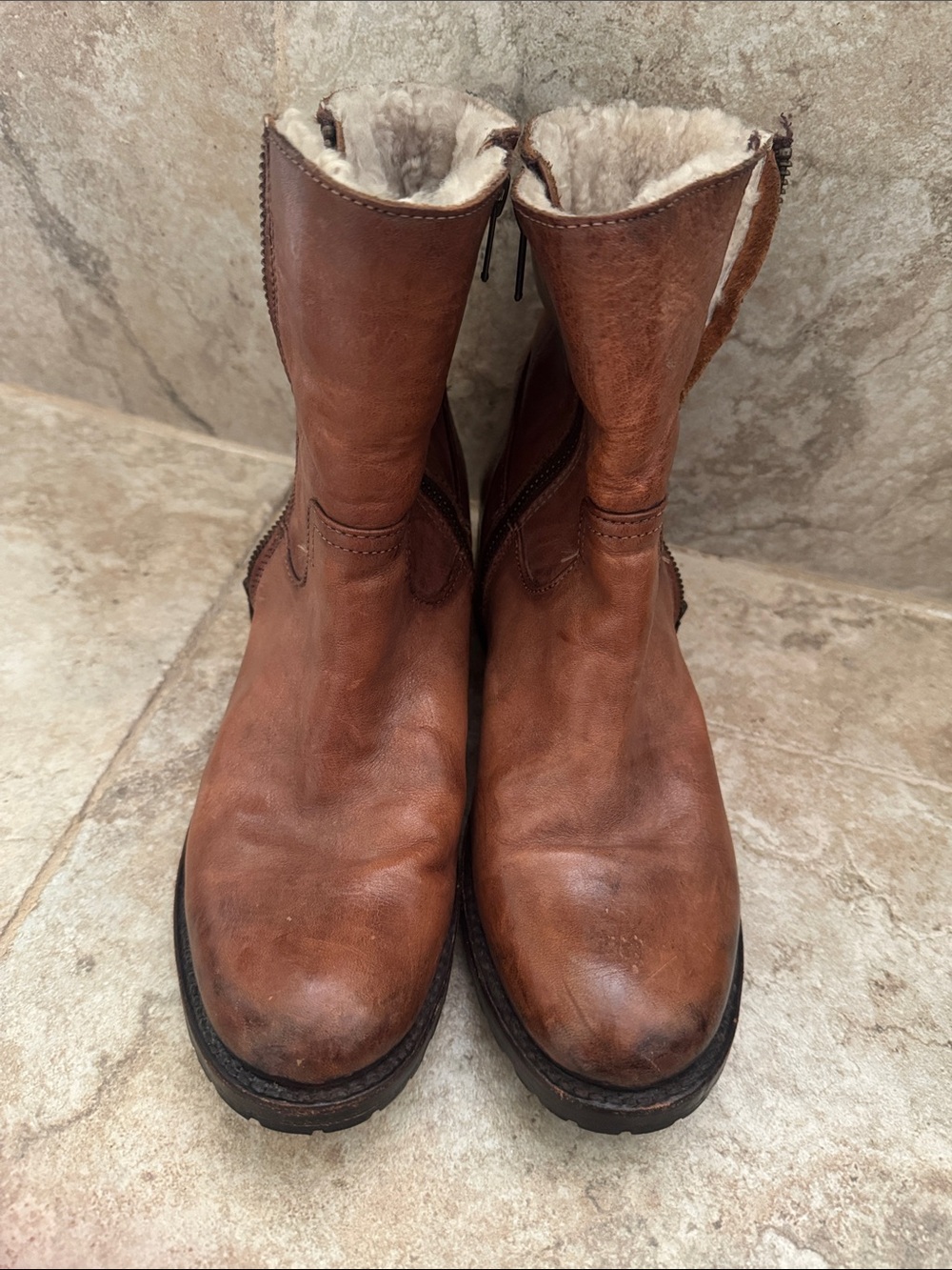 Freebird Alamo by Steven boots real sheepskin fur. Double zipper woman’s size 8